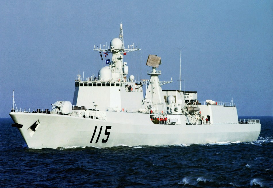 中國海軍艦艇526號，走向深藍，捍衛海洋權益的堅定力量，中國海軍艦艇526號，深藍航跡，捍衛海洋權益的鋼鐵長城