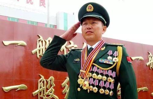 立一等功待遇，榮譽(yù)背后的責(zé)任與權(quán)益保障，立一等功待遇背后的榮譽(yù)、責(zé)任與權(quán)益保障全解析